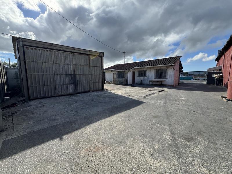 Commercial Property for Sale in Lansdowne Western Cape